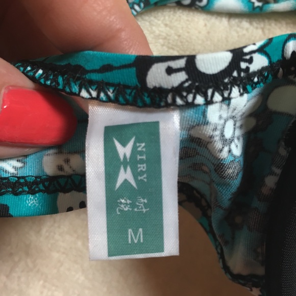 Bikini top - Picture 2 of 3